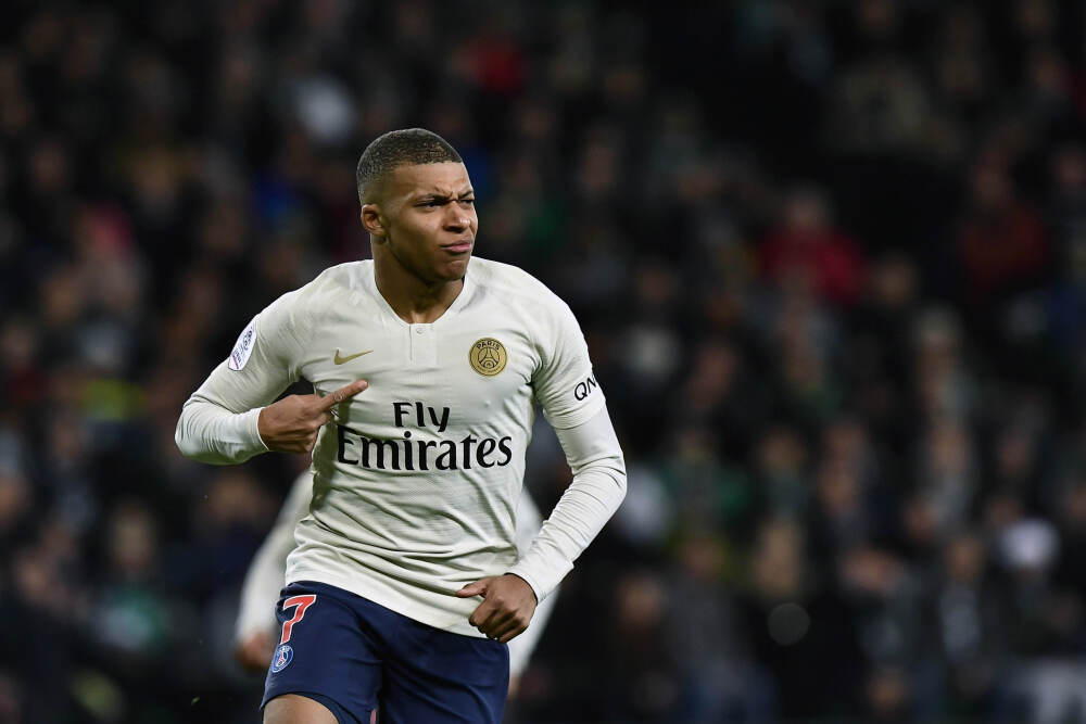 李嘉诚预言已应验？若无意外，2026年楼市或将面临3大转变